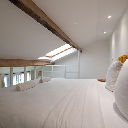 Loft In Paris Apartment Стая снимка