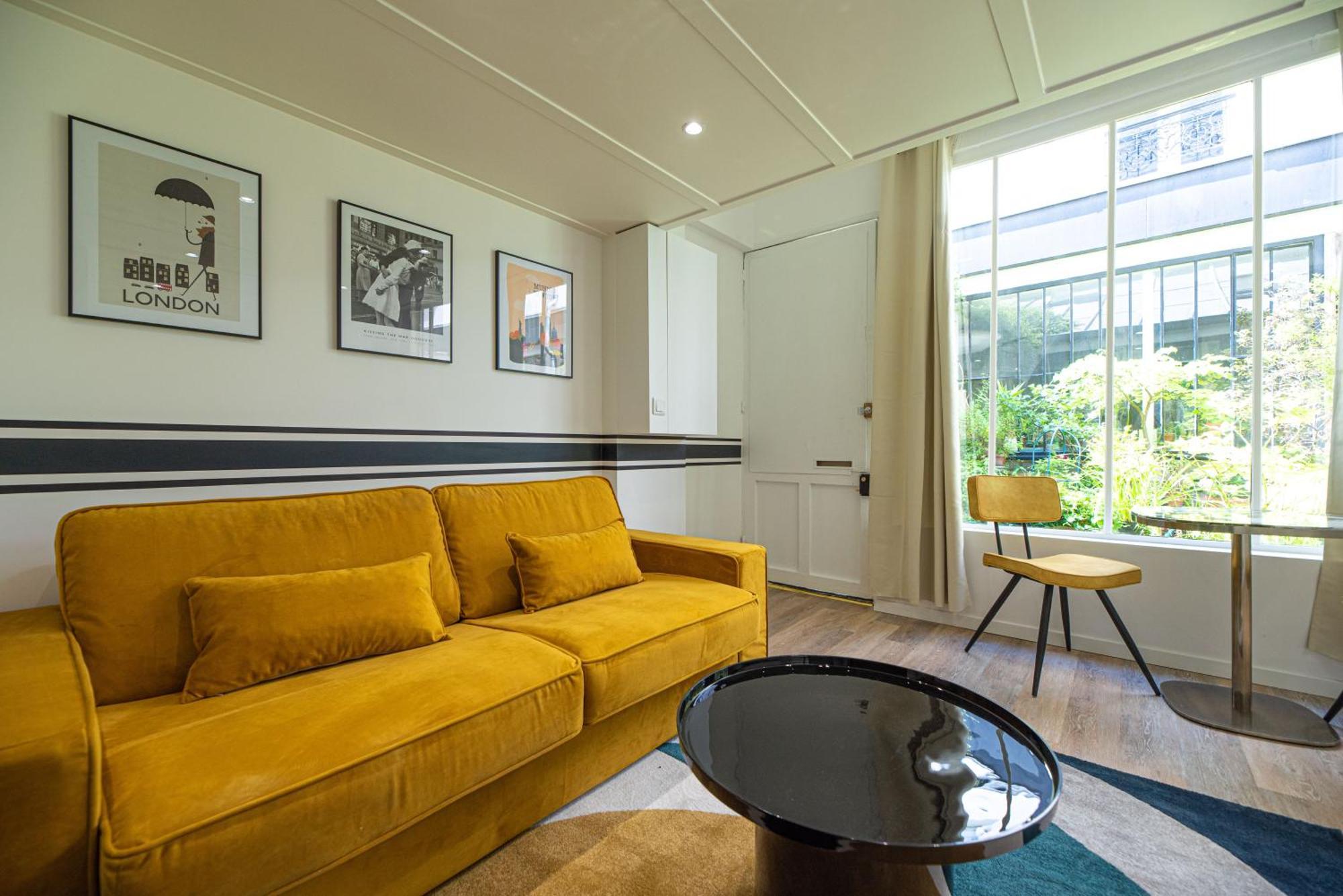 Loft In Paris Apartment Стая снимка